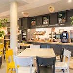 Otel Troyes Magasins D'usine 3*