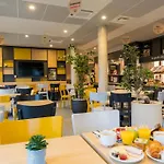 Troyes Magasins D'usine Hotel Lavau (Aube)
