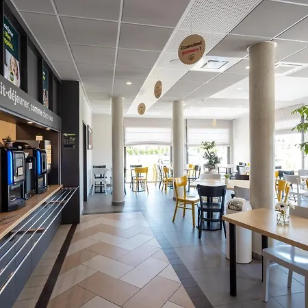 Hotel Troyes Magasins D'usine 3*