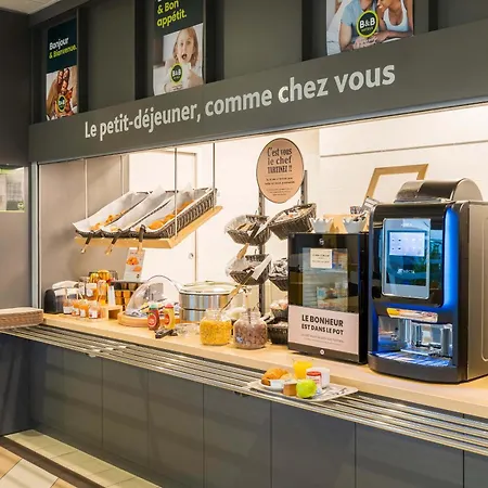 Troyes Magasins D'usine Hotel 3*