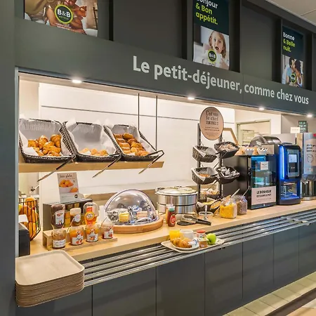 Troyes Magasins D'usine Hotel