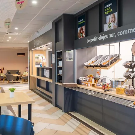 Troyes Magasins D'usine Hotel