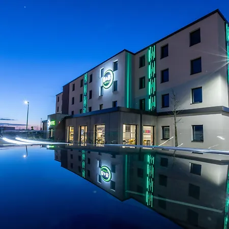 Troyes Magasins D'usine Hotel 3*