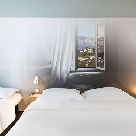 Hotel Troyes Magasins D'usine 3*