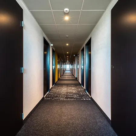 호텔 Troyes Magasins D'usine 3*