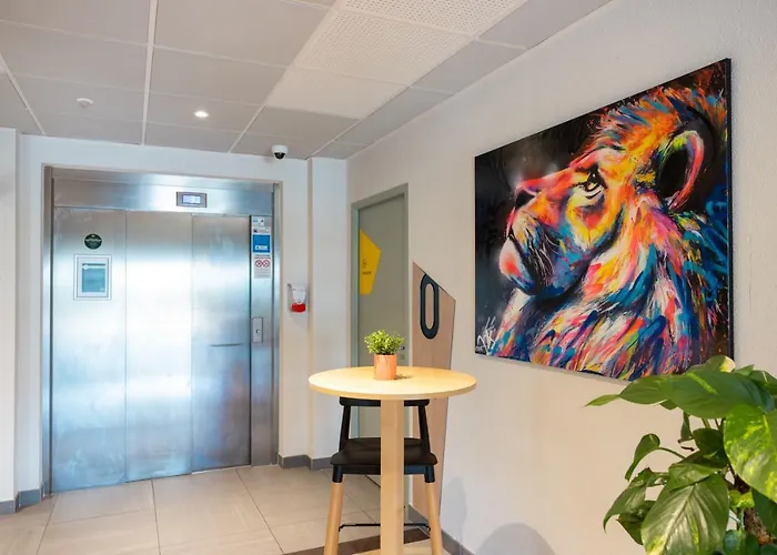 Hotel Troyes Magasins D'usine