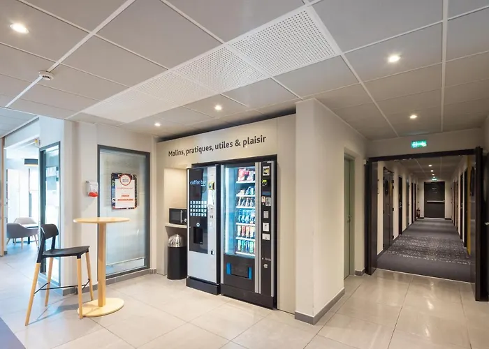 Troyes Magasins D'usine Hotel