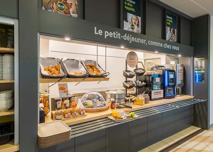 Troyes Magasins D'usine Hotel