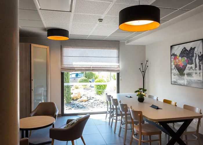 Hotel Troyes Magasins D'usine Lavau (Aube)