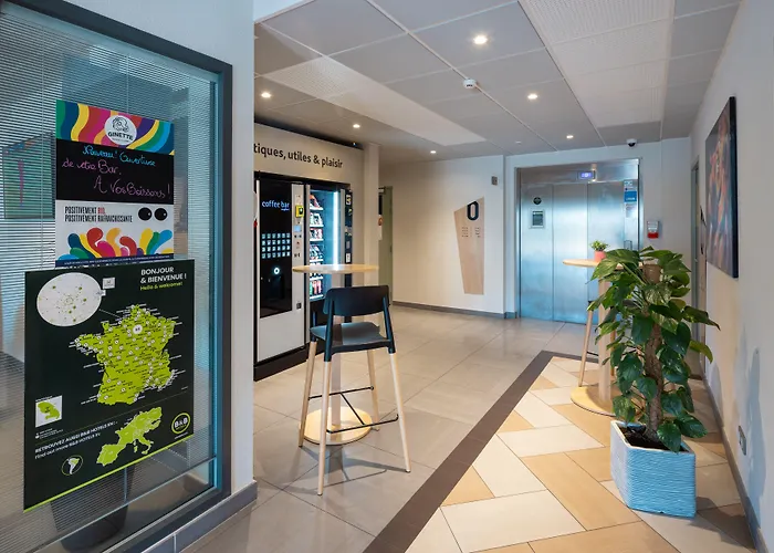 Troyes Magasins D'usine 3* Lavau (Aube)