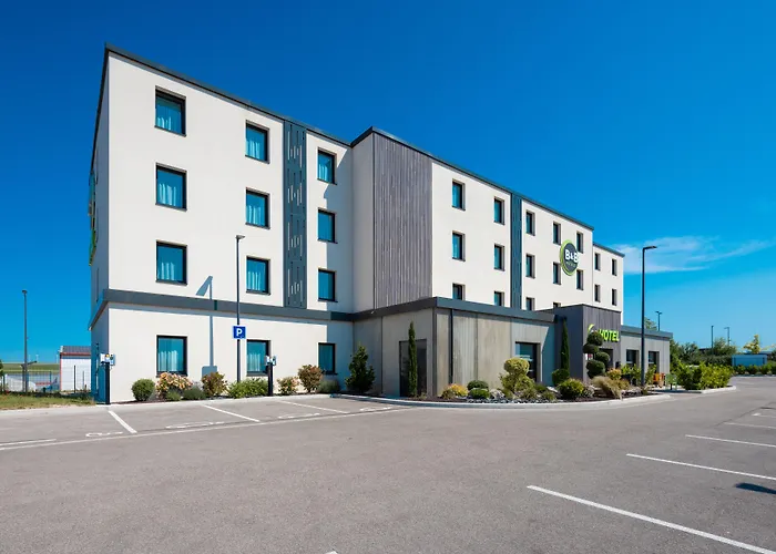 Troyes Magasins D'usine 3* Lavau (Aube)