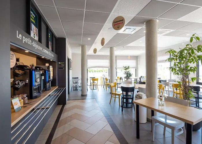 Troyes Magasins D'usine Hotel 3*