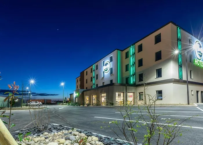 Troyes Magasins D'usine Hotel Lavau (Aube)